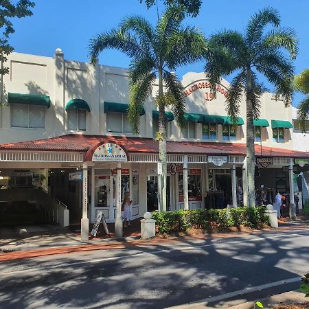 Macrossan House Boutique Holiday Apartments Port Douglas Luaran gambar
