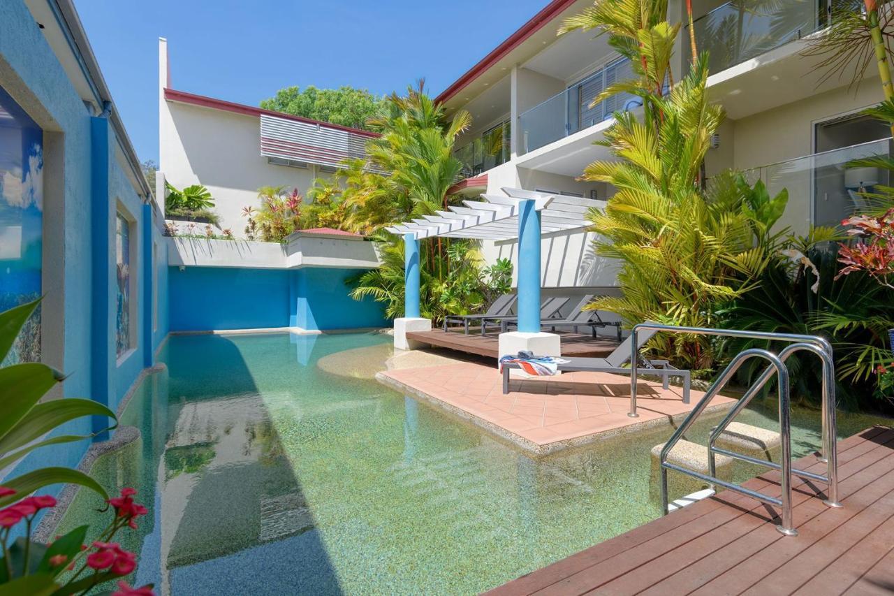 Macrossan House Boutique Holiday Apartments Port Douglas Luaran gambar